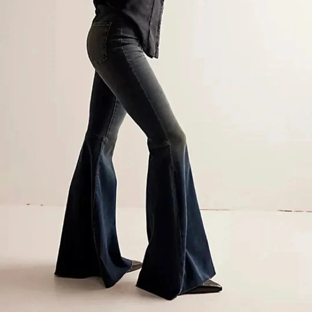 Free People - Just Float On Flare Jeans size 29 inseam 33.5”